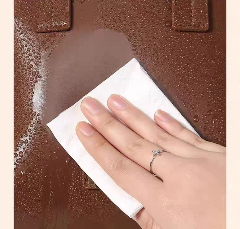 LumiLuxe™ - Travel Beauty Bag
